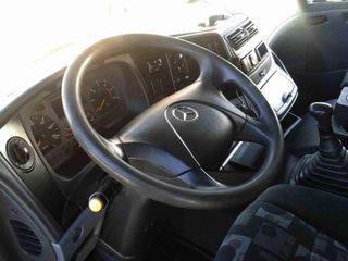 Mercedes AXOR 1833-CAMIONES FURGONES