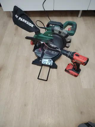 Combo Sierra Ingletadora Parkside y Taladro