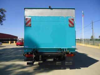 Iveco EUROCARGO ML120 E25-CAMIONES FURGONES