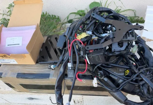 ECU + Cableado GYTR Yamaha R1 20/25