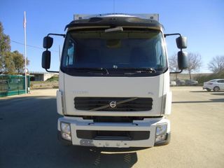 Volvo FL 240-CAMIONES FURGONES