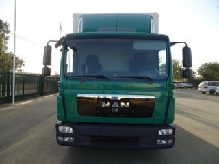 MAN TGL 12.250-CAMIONES FURGONES