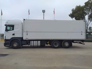 Scania R 440-CAMIONES FURGONES