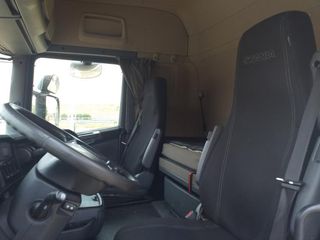 Scania R 440-CAMIONES FURGONES