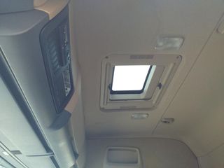 Scania R 440-CAMIONES FURGONES