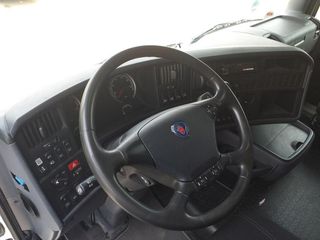 Scania R 440-CAMIONES FURGONES