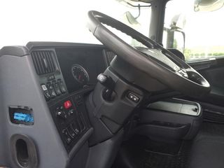 Scania R 440-CAMIONES FURGONES