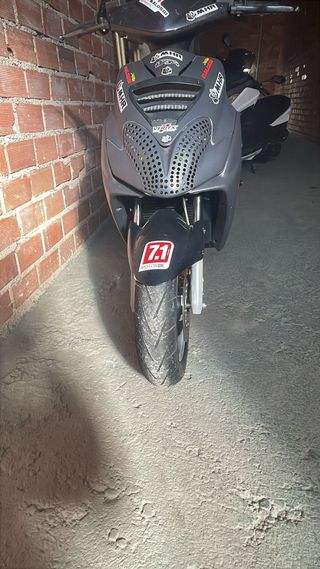 Yamaha Jog RR Competición