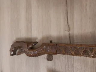 Gusla in legno scolpito cm 62
