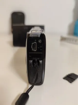 Canon PowerShot ELPH 135 Cámara compacta 16MP