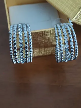 Orecchini acciaio e zirconi