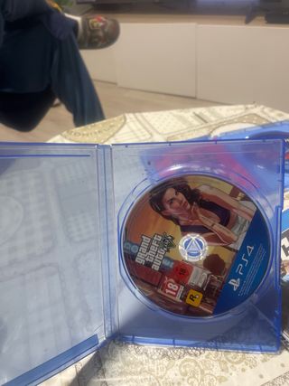 Lote Juegos PS4: FIFA 19, FC 24, GTA V