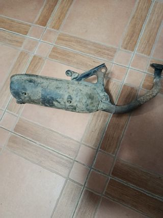 Tubo de escape Yamaha YOG de casa!