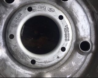 2 Llantas Ford 15”