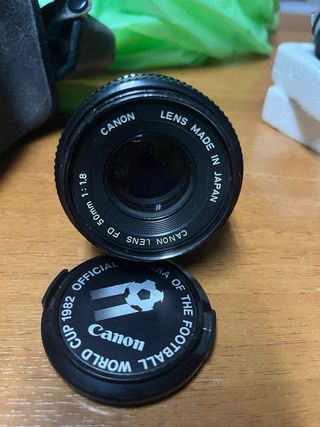 Canon AV-1 con obiettivo Kenko 2X CFE