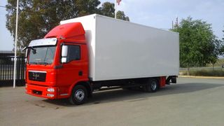 MAN TGL 12.220-CAMIONES FURGONES