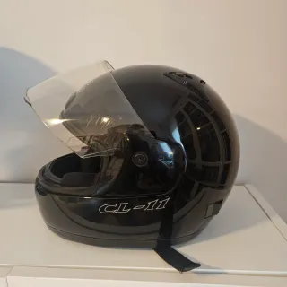 Casco de moto HJC negro