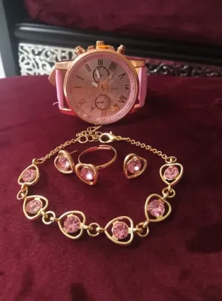 Reloj de mujer con diamantes oro y rosa