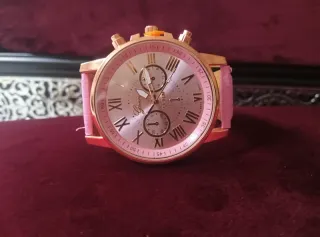 Reloj de mujer con diamantes oro y rosa