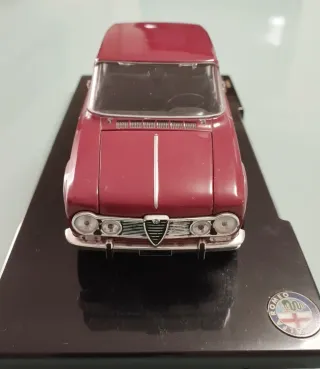 Alfa Romeo Giulia 1600 Super (1965)