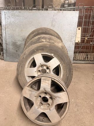 Juego de Llantas Aluminio VW 6x15 ET38