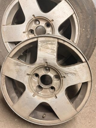 Juego de Llantas Aluminio VW 6x15 ET38