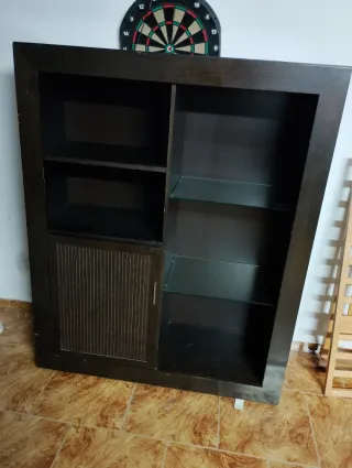 Muebles de comedor marrón wengue