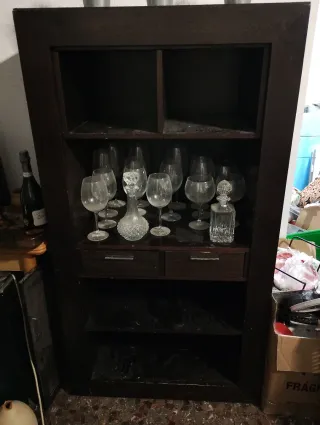 Muebles de comedor marrón wengue