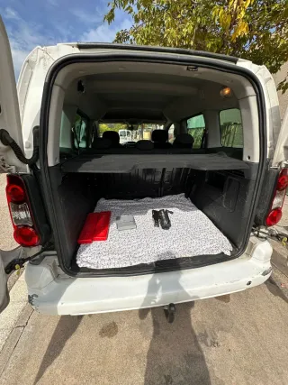 Peugeot Partner 2012