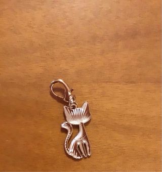 Portachiavi gattino smaltato colorato