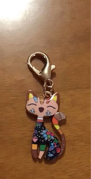 Portachiavi gattino smaltato colorato