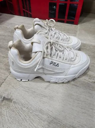 Zapatillas Fila Blancas Muy bien estado