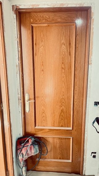 Puertas macizas de madera