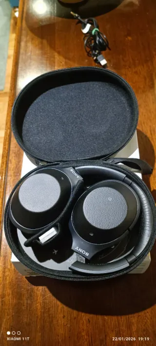 Auriculares Sony Noise Cancelling Negros