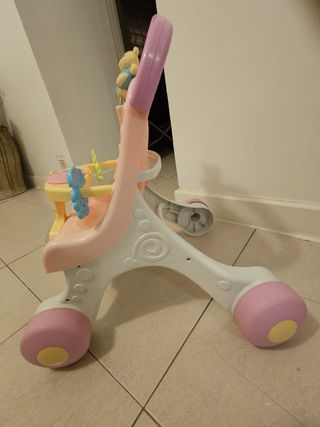 Andador infantil Fisher-Price rosa