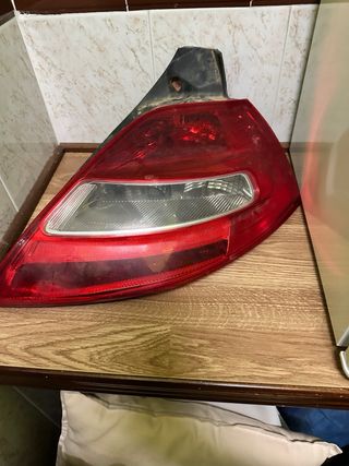 Piloto trasero Renault  megane 2