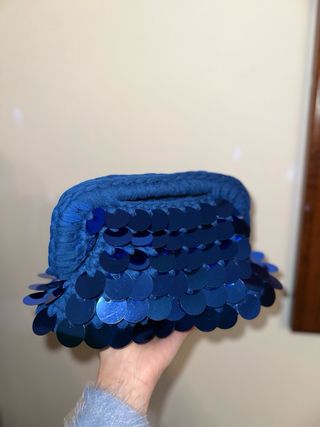 Clutch con paillettes blu