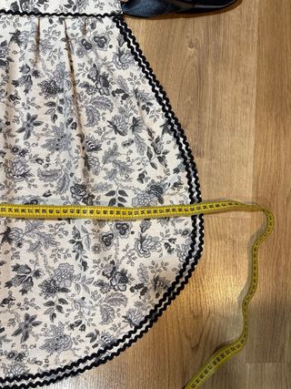 Delantal huertana estampado floral