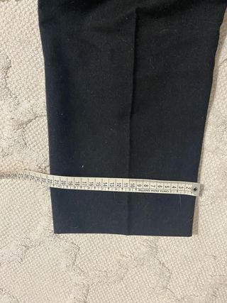 Pantalón Lana Lacoste Talla 42