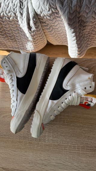 Nike Blazer Mid 77 Jumbo Blancas y Negras