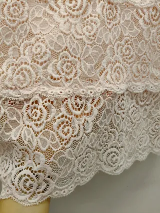 Top rosa confetto con ricamo in pizzo S/M