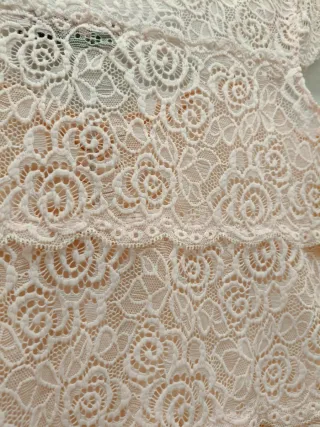 Top rosa confetto con ricamo in pizzo S/M