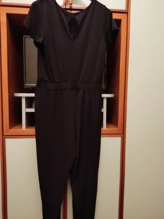 Tuta nera con pizzo TG 42/44