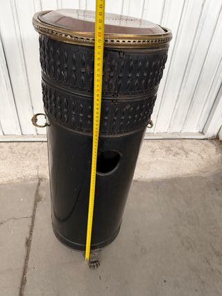 Lámpara de aceite antigua