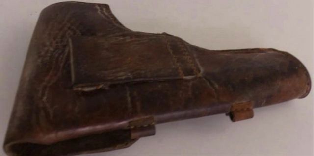 Guerra Civil Española. Funda de pistola, mandos.
