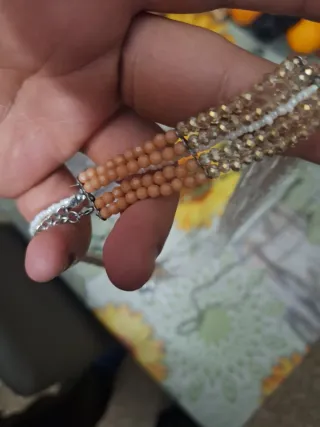 Collares de bisutería multicolor y plata todos 3€