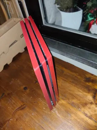 PS4 Pro Edizione Limitata Spiderman Completa