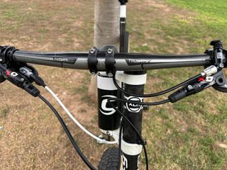 Cannondale Flash Carbon 29 Talla M Lefty SRAM