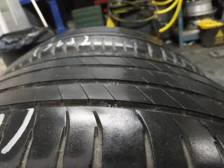 (P96) 255.45.20.101w michelin