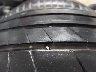 (P96) 255.45.20.101w michelin